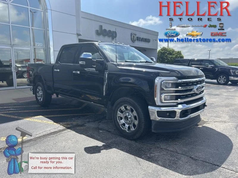 Used 2024 Agate Black Metallic Ford King Ranch image 1