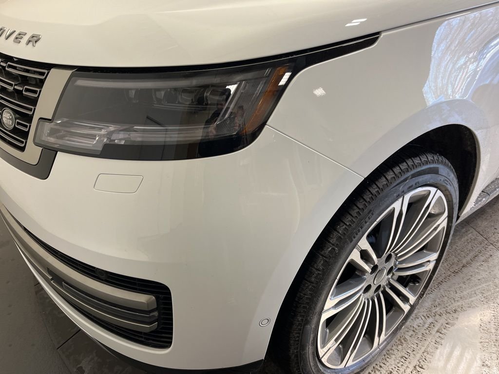 2026 Land Rover Range Rover SE - Photo 9