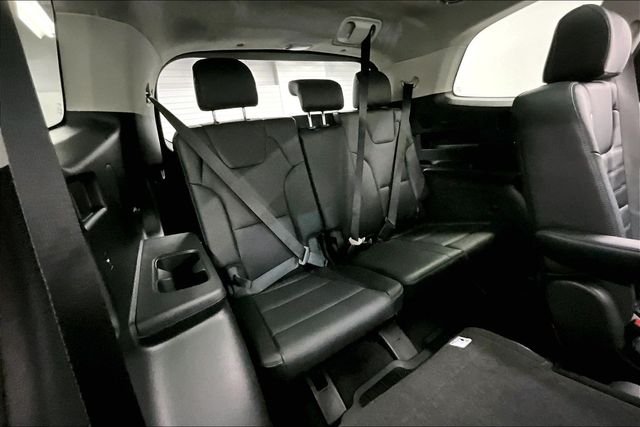 Used 2025 Dark Moss Kia SX-Prestige image 32