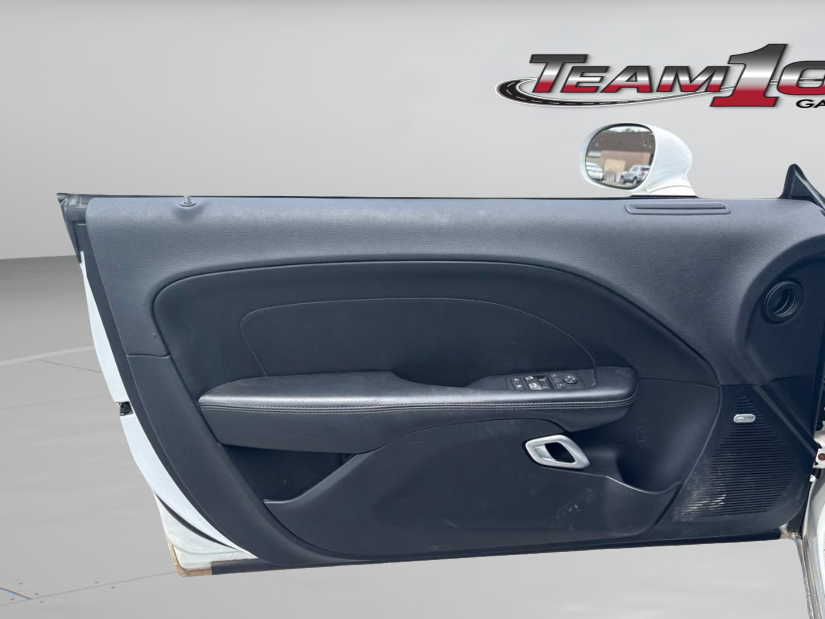 Used 2016 Bright White Clearcoat Dodge R/T Plus image 20