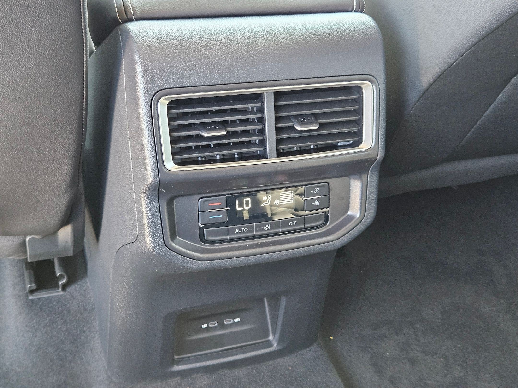 New 2026 Opal White Pearl Volkswagen 2.0T SE image 16