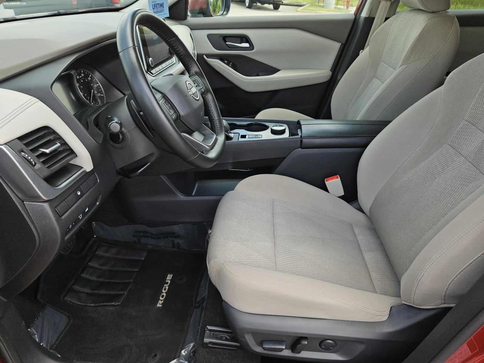 Used 2025 Scarlet Ember Tintcoat Nissan AWD SV image 24