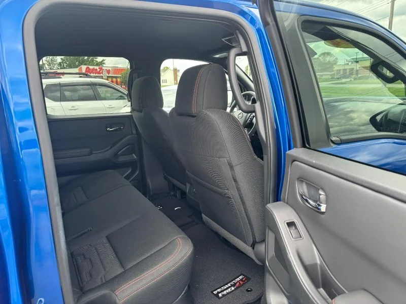 2024 Nissan Frontier PRO-4X - Photo 12