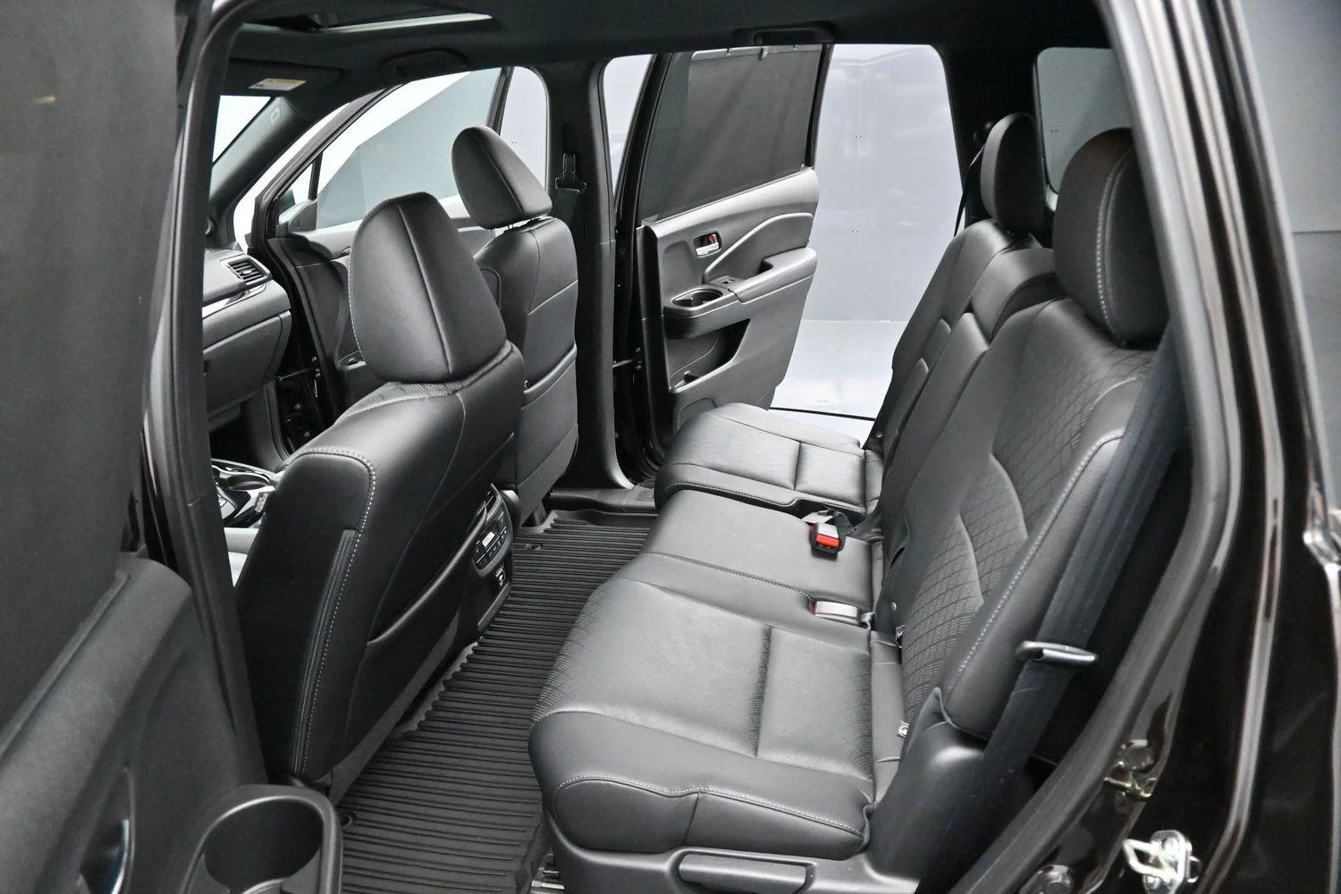 Used 2020 Black Copper Pearl Honda Touring image 32