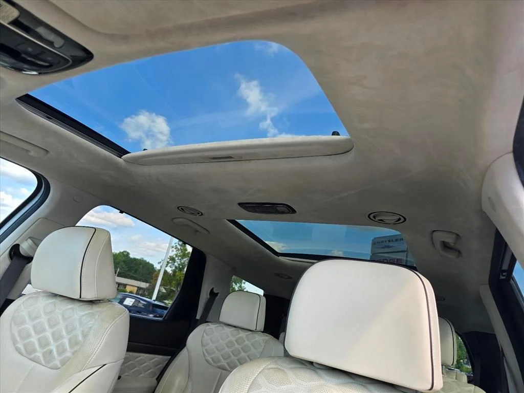 Used 2020 White Hyundai Limited image 8