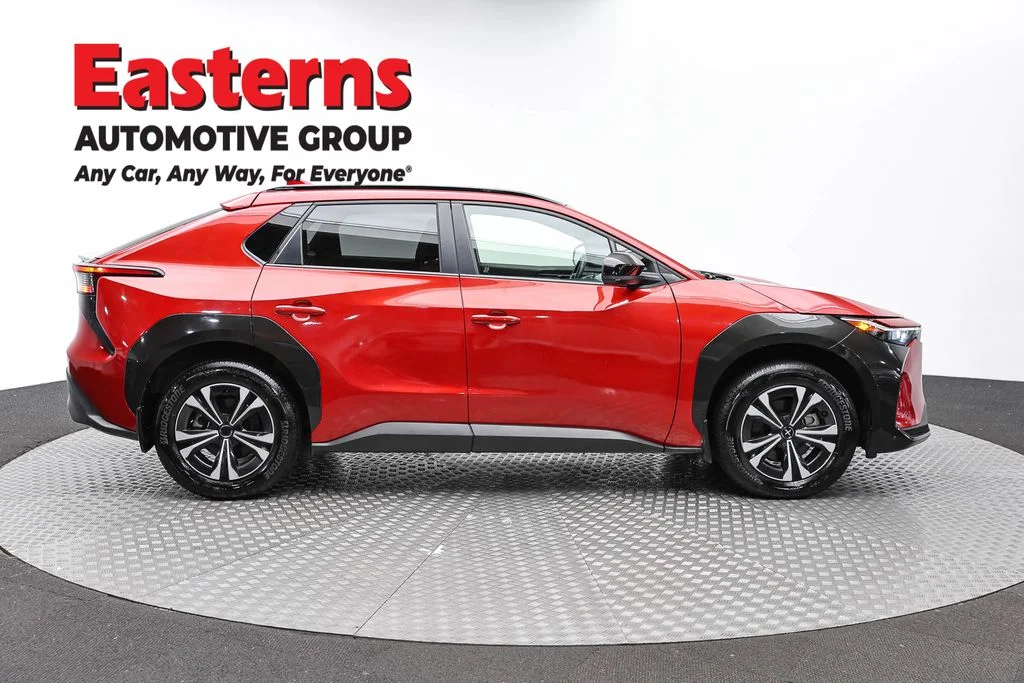 Used 2023 Red Toyota XLE image 4