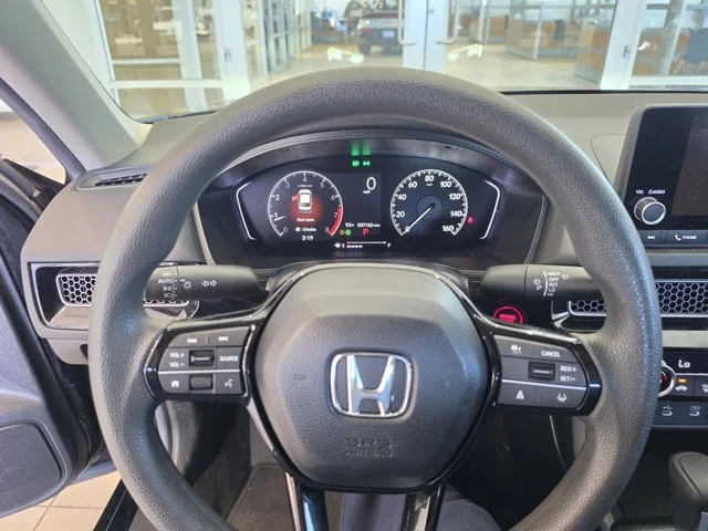 Used 2025 Black Honda LX image 10