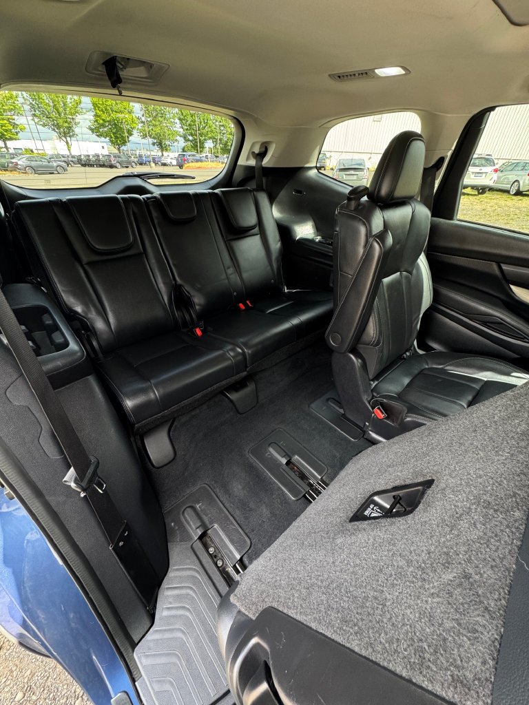 Used 2021 Abyss Blue Pearl Subaru Limited image 28