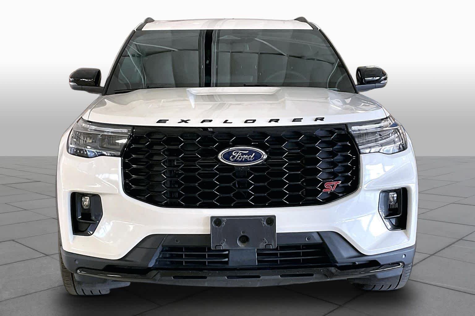 2025 Ford Explorer 3