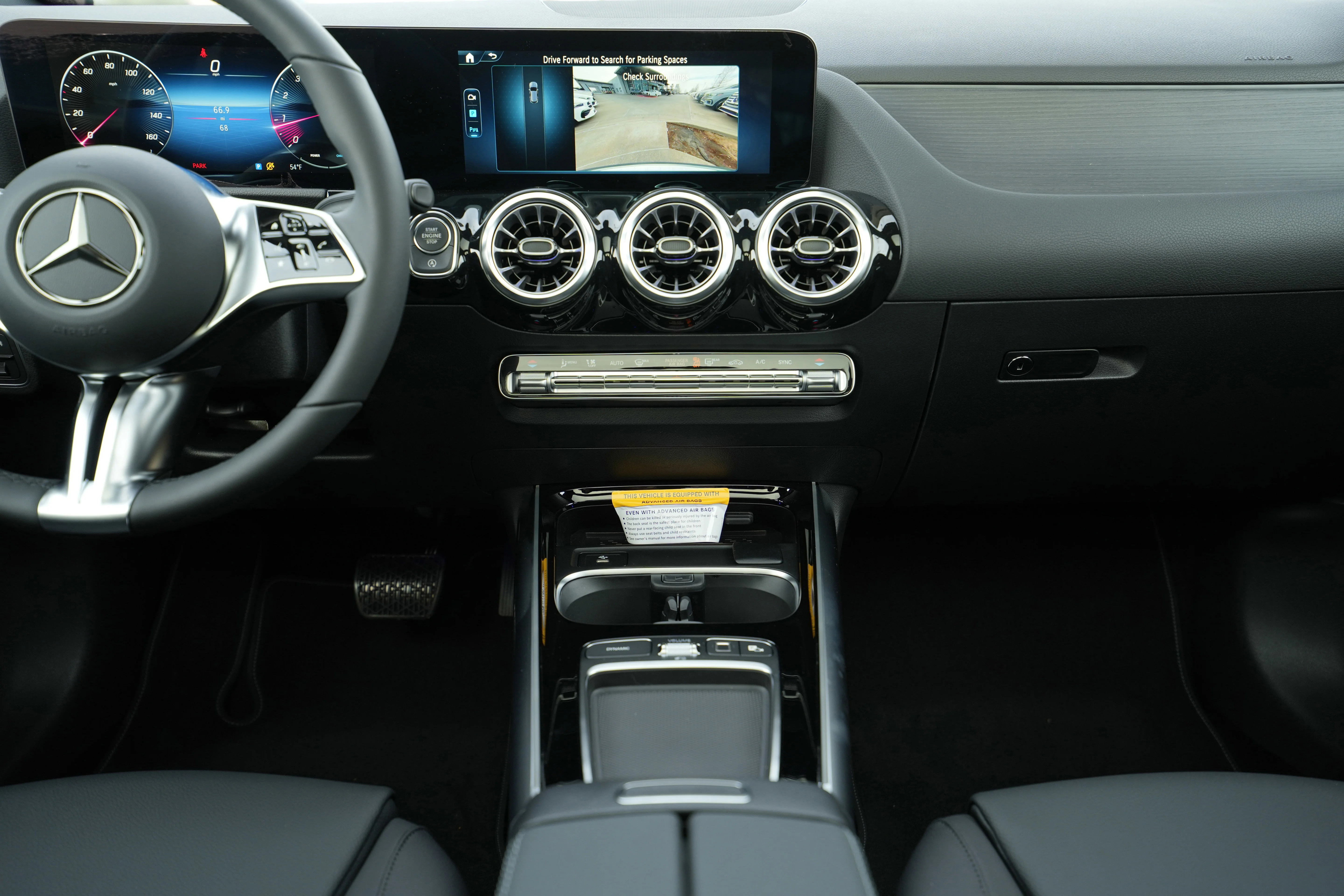 Used 2026 Gray Mercedes-Benz GLA 250 image 27