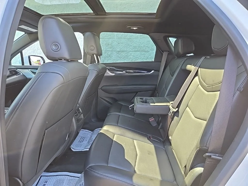 Used 2023 Crystal White Tricoat Cadillac Premium Luxury image 19