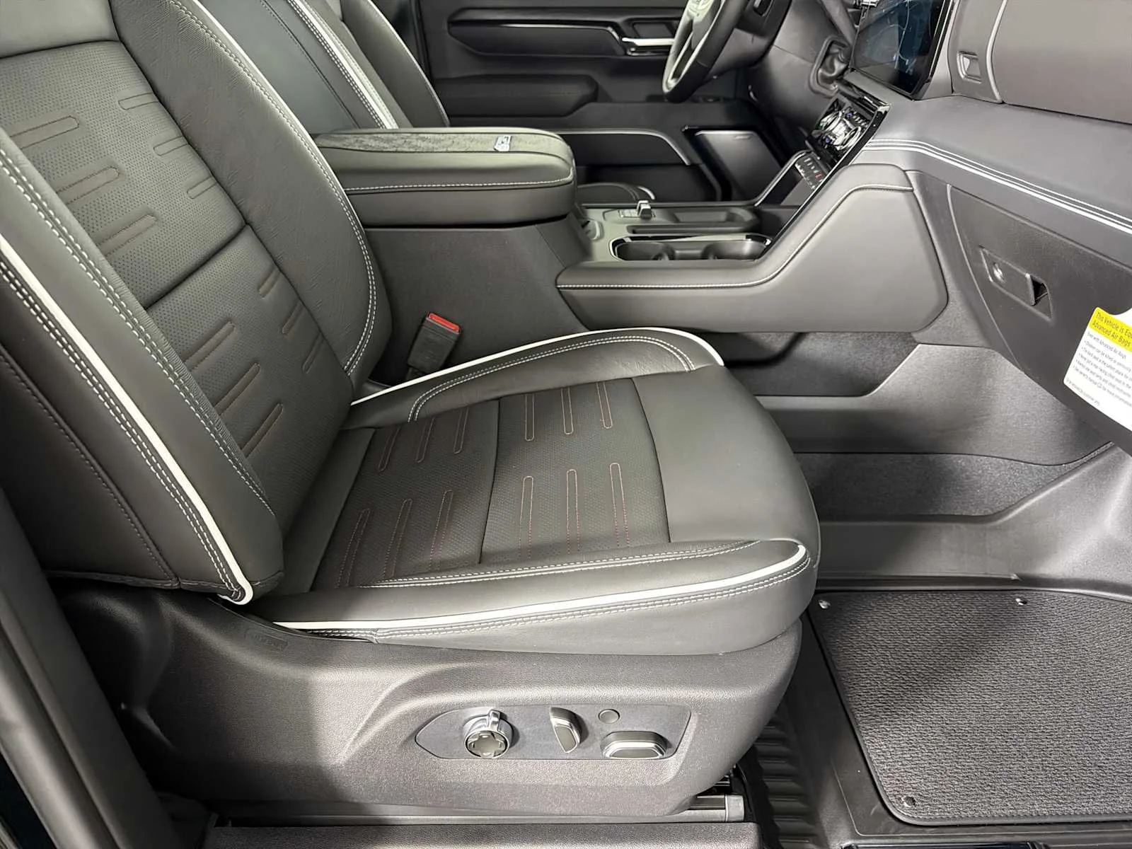 New 2026 Onyx Black GMC AT4X image 12