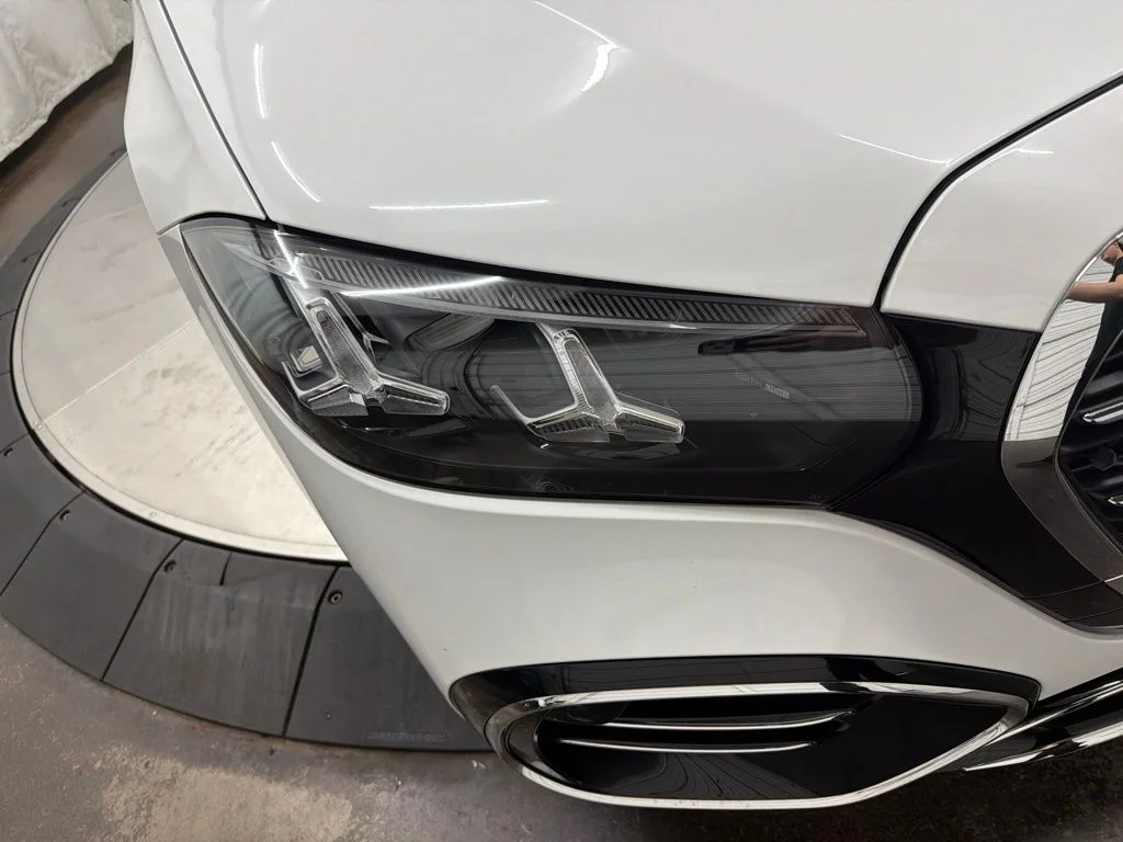 New 2027 White Mercedes-Benz S 580 image 10