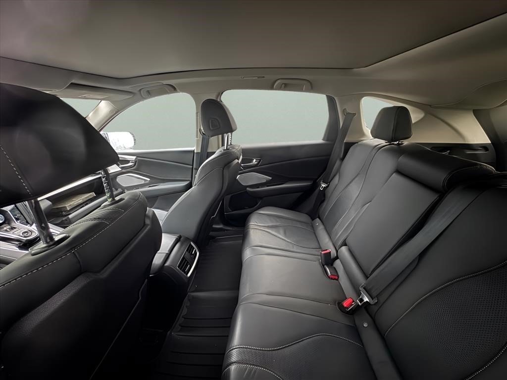 Used 2021  Acura w/Technology Package image 16