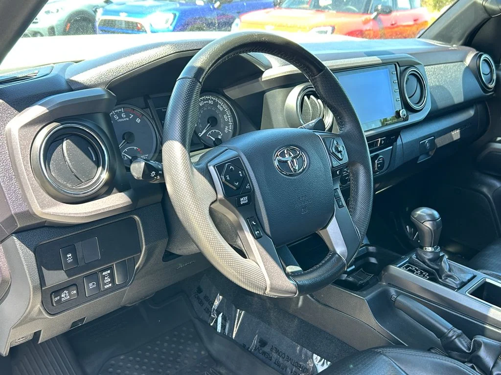 Used 2020 White Toyota TRD Off-Road image 13