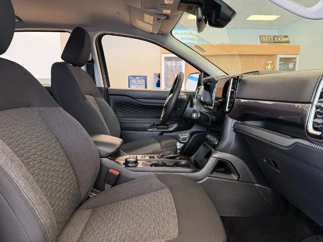 New 2025 Marsh Gray Ford XLT image 38