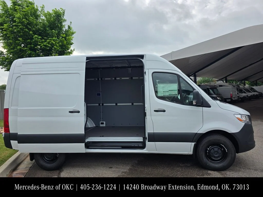 New 2026 White Mercedes-Benz Cargo 144 WB image 4