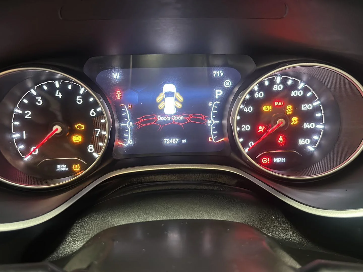 Used 2019 White Clearcoat Jeep Altitude image 19