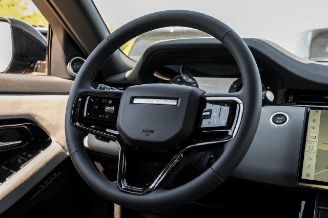 New 2026 Santorini Black Land Rover S image 23
