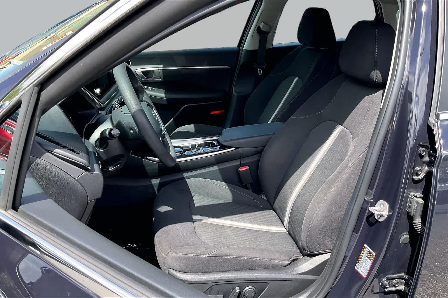 Used 2023 Carbon Blue Hyundai SEL image 24