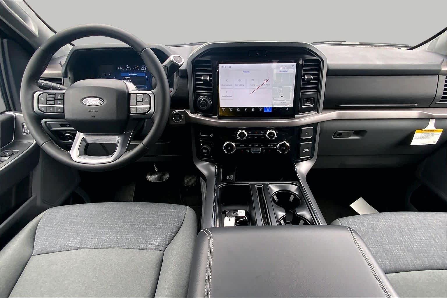 2026 Ford F-150 XLT - Photo 7