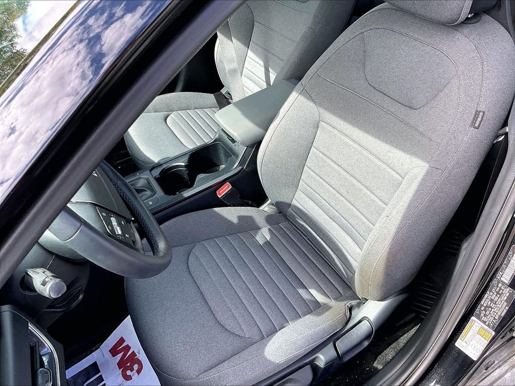 Used 2025 Aurora Black Pearl Kia EX image 10