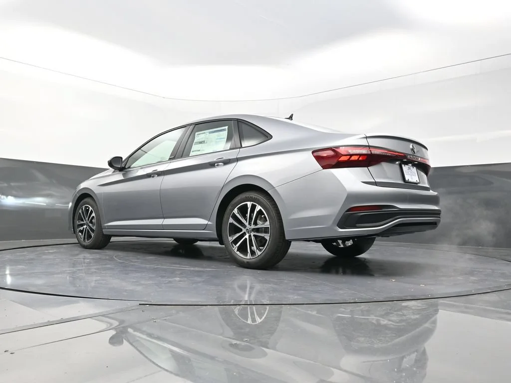 Used 2026  Volkswagen 1.5T Sport image 25