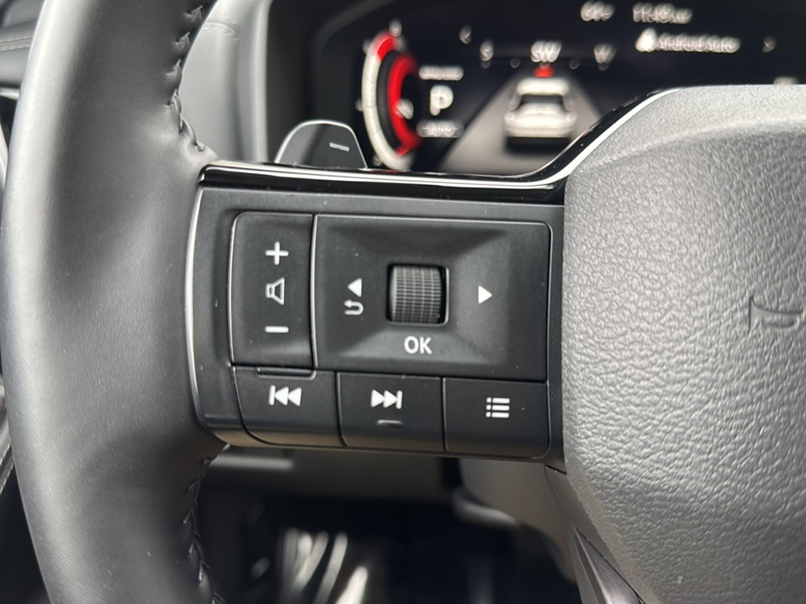 2025 Nissan Rogue SL - Photo 31