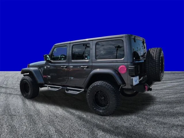 Certified Used 2019 Granite Crystal Clearcoat Metallic Jeep Unlimited Sahara Altitude image 6