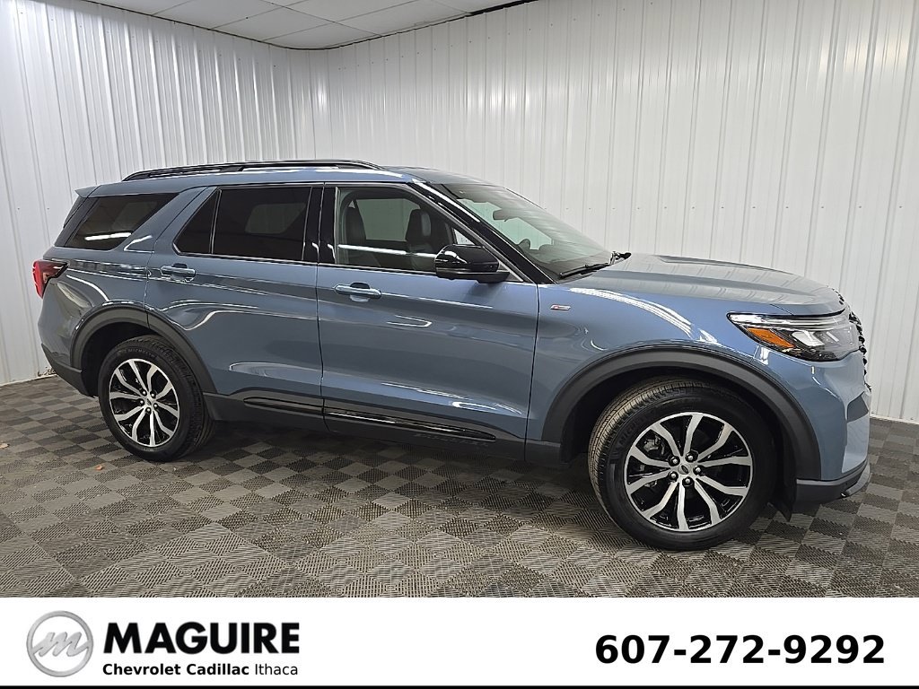 Used 2025 Blue Ford ST-Line image 1