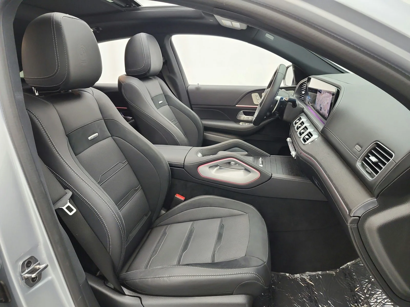 Certified Used 2025 Cirrus Silver Metallic Mercedes-Benz AMG® GLE 53 4MATIC+ Coupe image 19