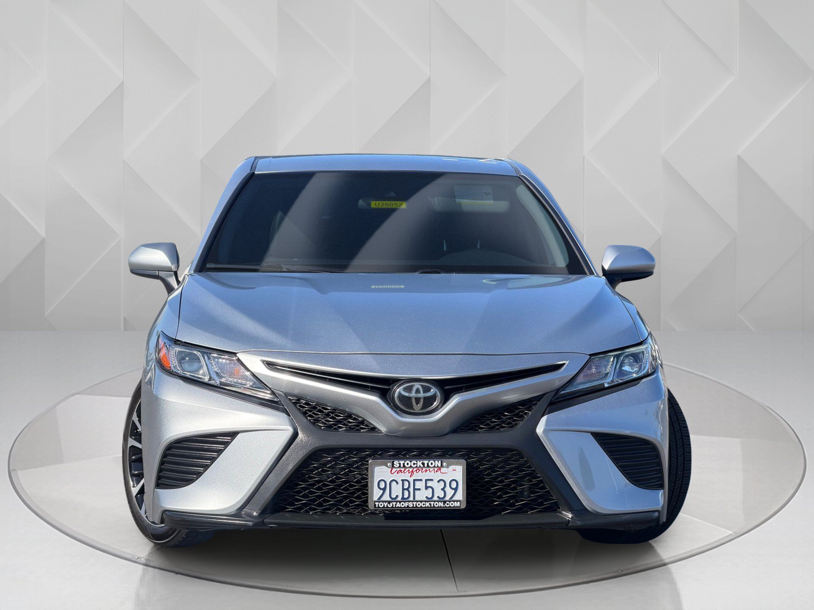 Used 2020 Celestial Silver Metallic Toyota SE image 5
