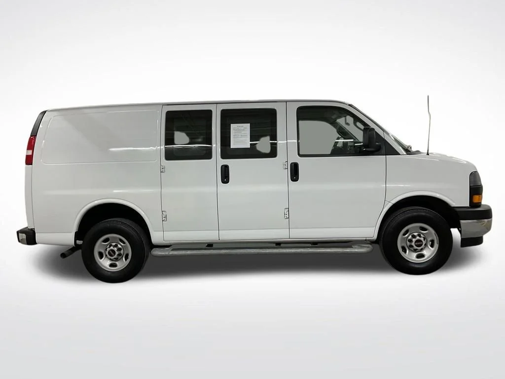 Used 2024 Summit White GMC Work Van image 26