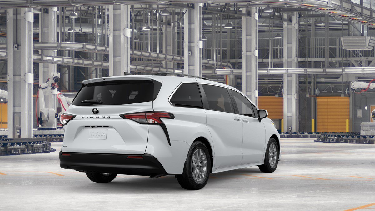 New 2026 Ice Cap Toyota LE image 9