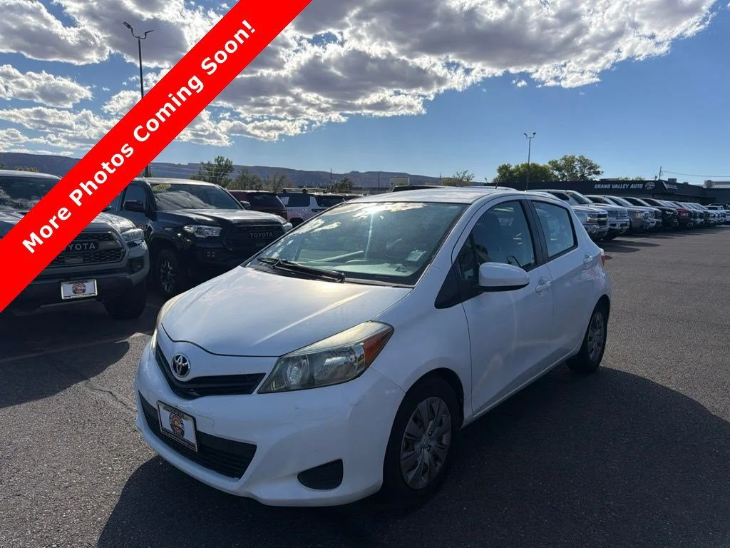 Used 2012 White Toyota LE image 3