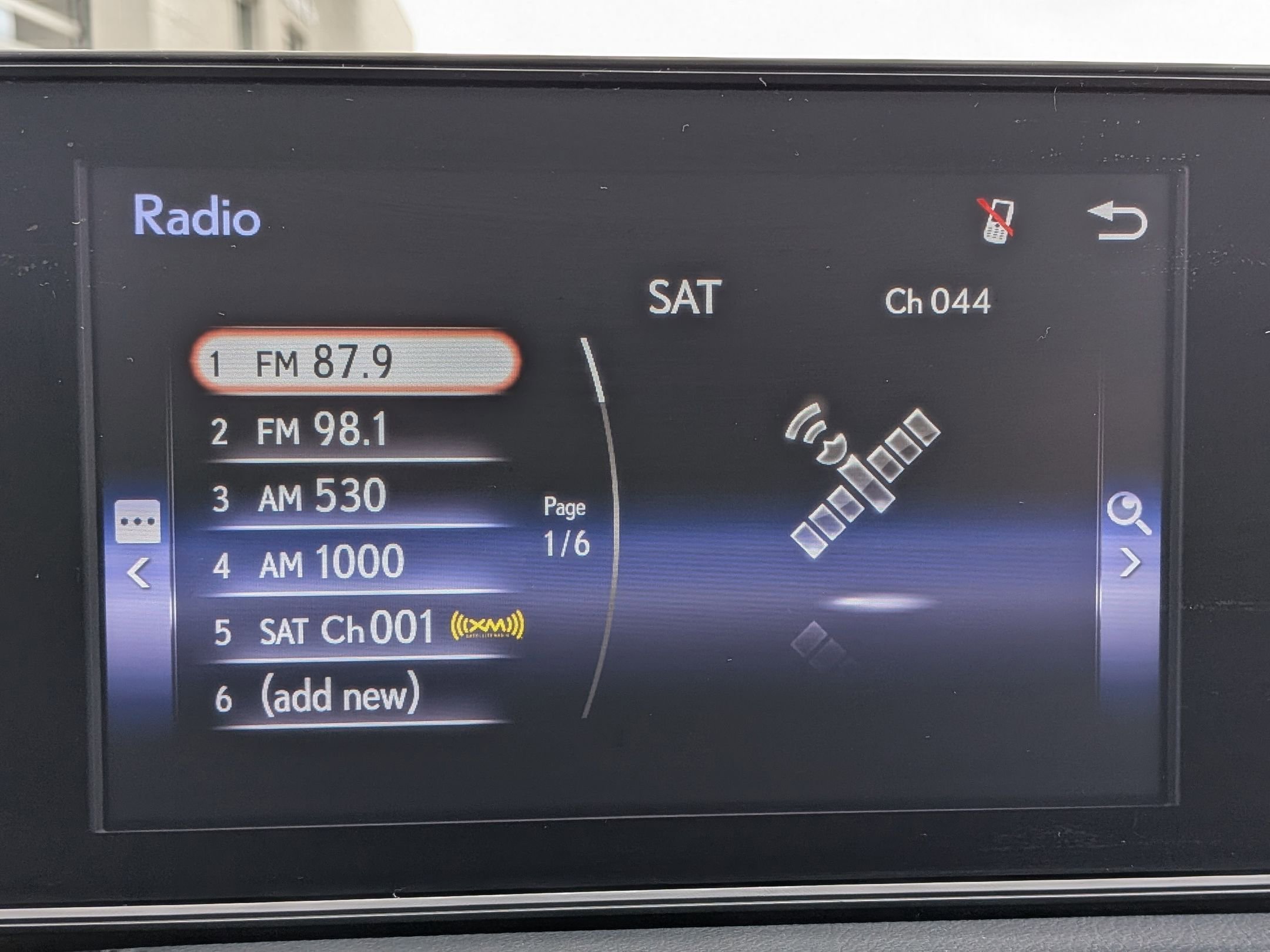 Used 2018 Atomic Silver Lexus 350 FWD image 18