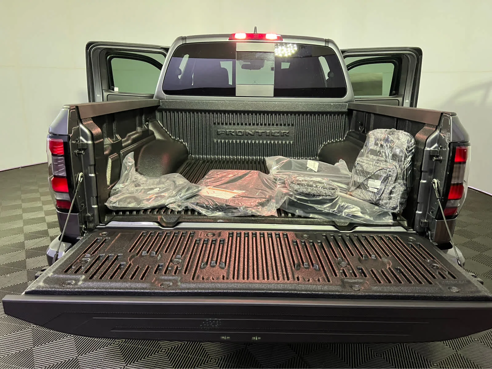 New 2026 Gun Metallic Nissan Crew Cab PRO-4X® image 17