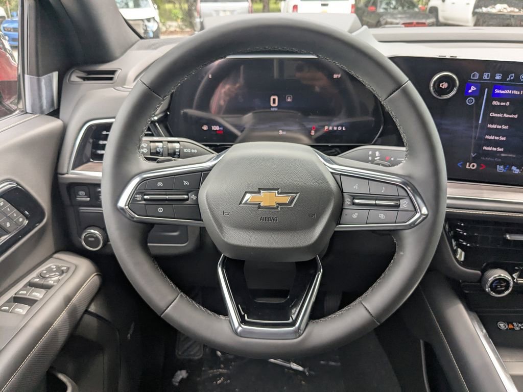 2025 Chevrolet Suburban Premier - Photo 15