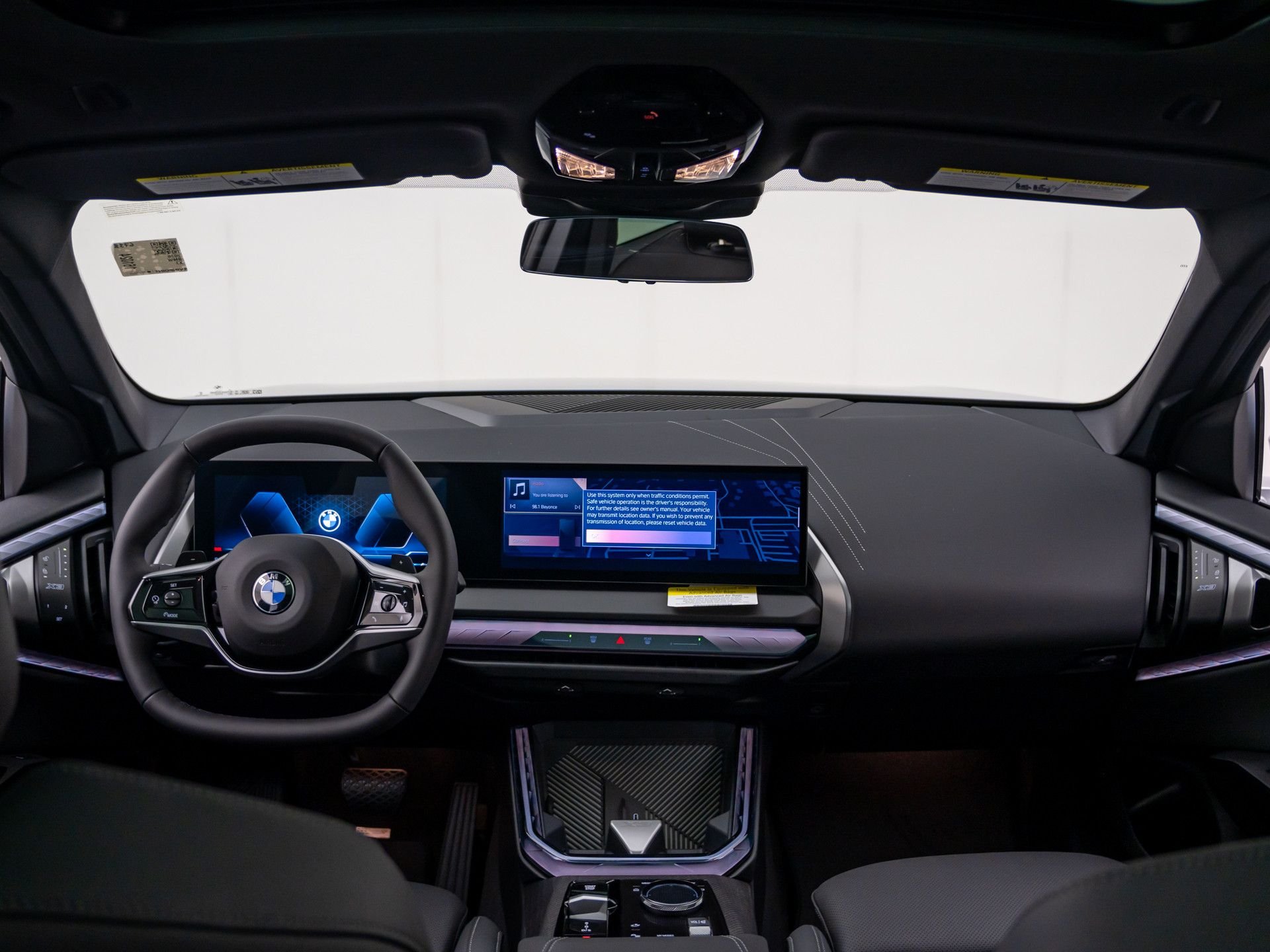 New 2026 Arctic Race Blue metallic BMW 30 xDrive image 11