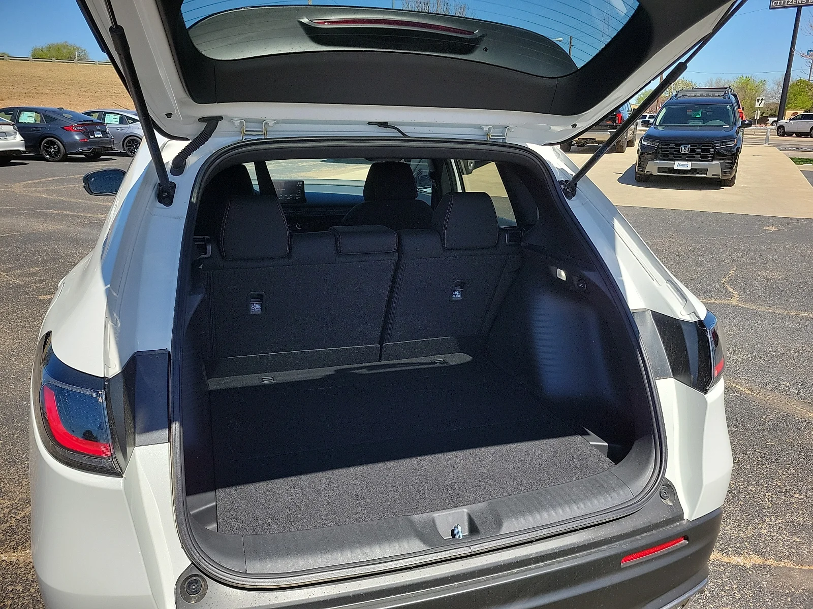 2026 Honda HR-V Sport - Photo 15