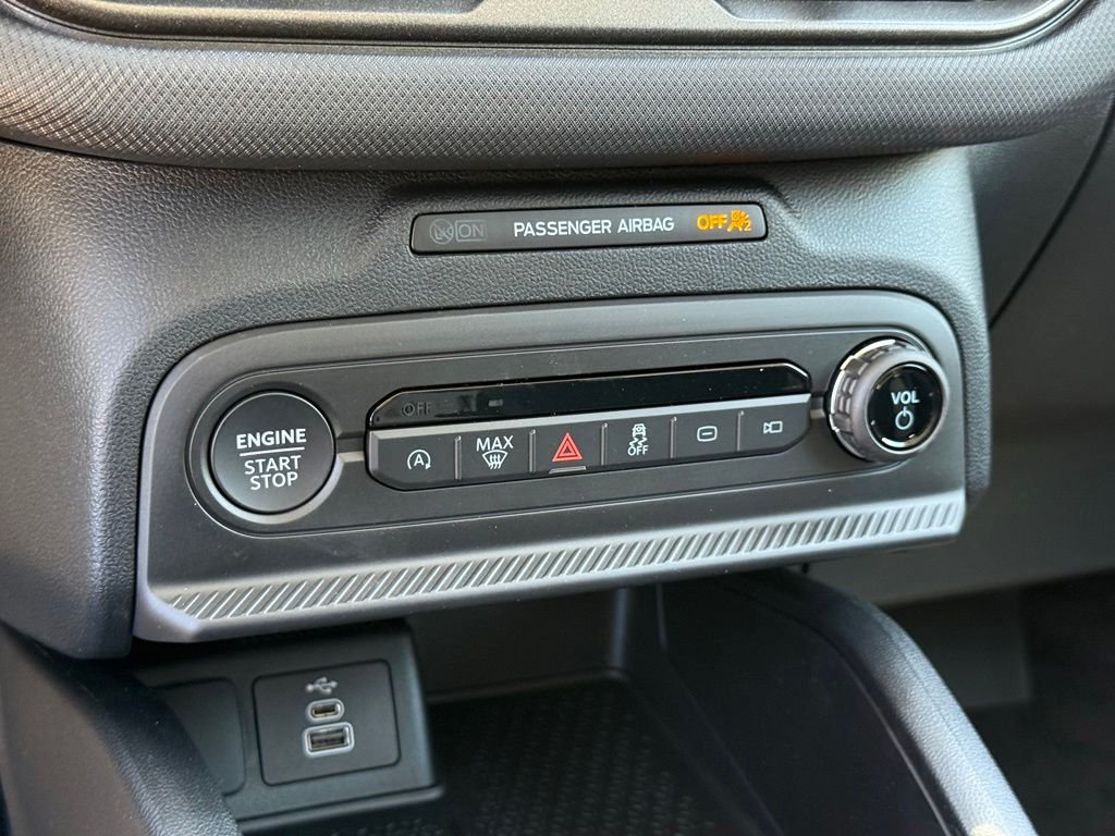 New 2026 Carbonized Gray Metallic Ford Big Bend® image 10