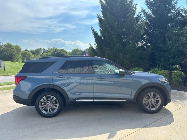 Certified Used 2025 Vapor Blue Ford Active image 6