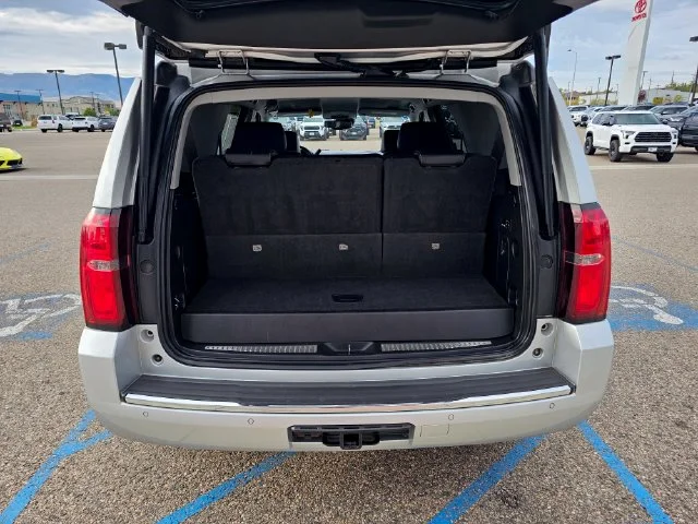 Used 2018 Silver Ice Metallic Chevrolet Premier image 7