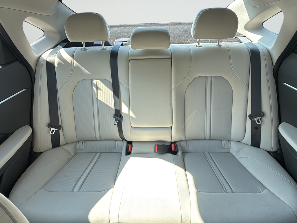 Used 2025 Red Hyundai SEL image 22