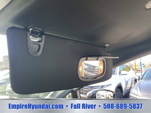 2025 Chrysler Pacifica Select - Photo 25