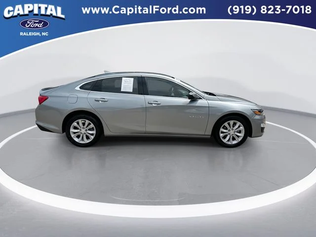 Used 2024 Gray Chevrolet LT image 9