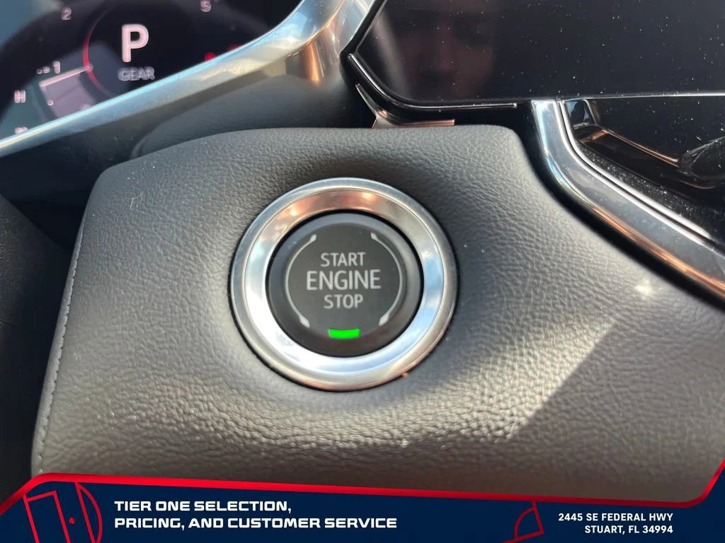 Certified Used 2025 Onyx Black GMC Elevation image 28