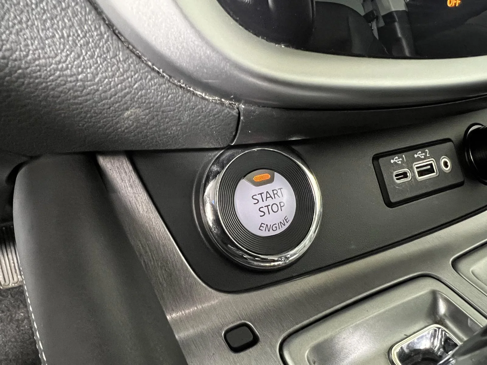 Used 2022 Boulder Gray Pearl Nissan SV image 10