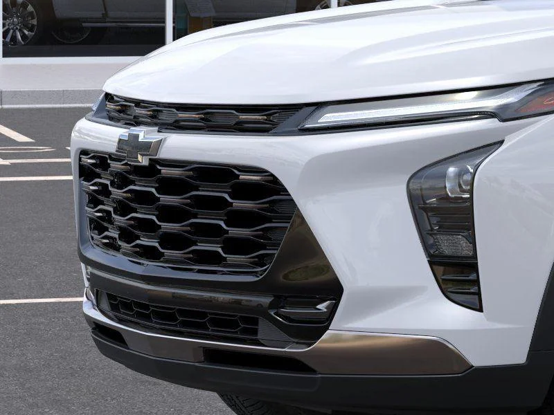 New 2026 Summit White Chevrolet ACTIV image 13