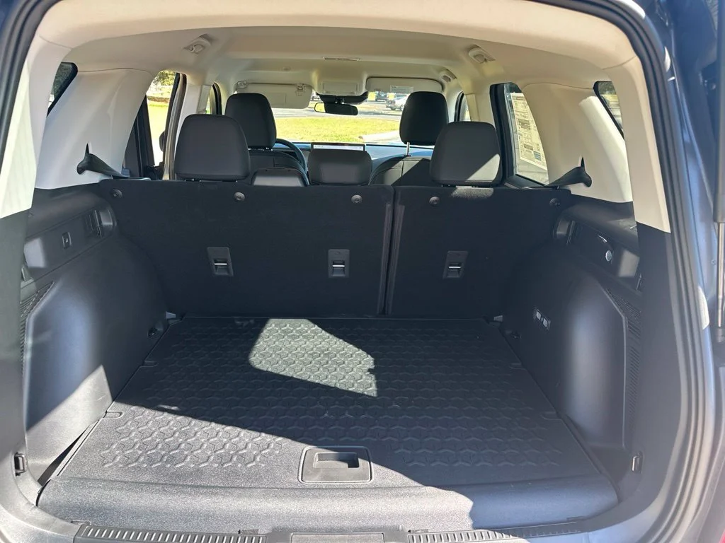 New 2026 Carbonized Gray Metallic Ford Big Bend® image 18